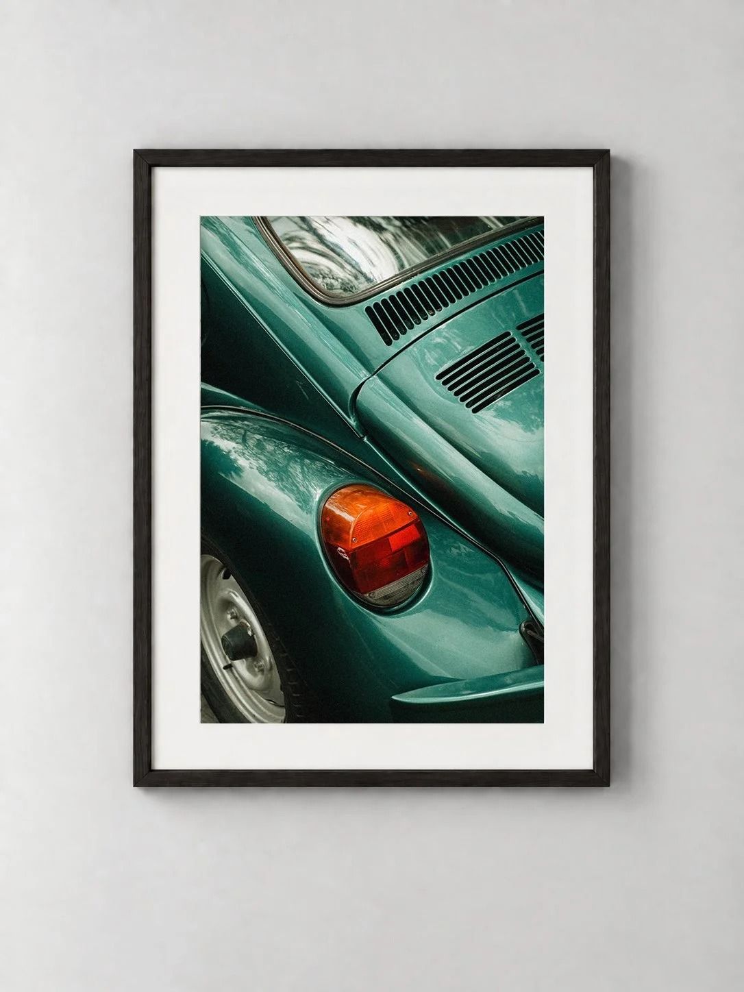 Escarabat, shown framed on a wall